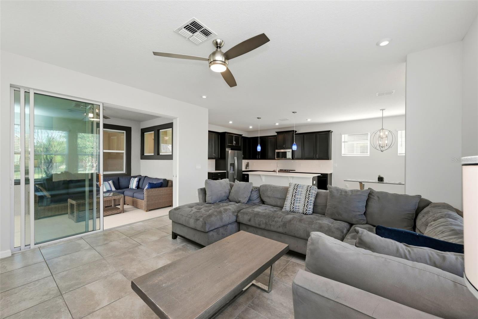 Image 11 of 24 For 16662 Wingspread Loop