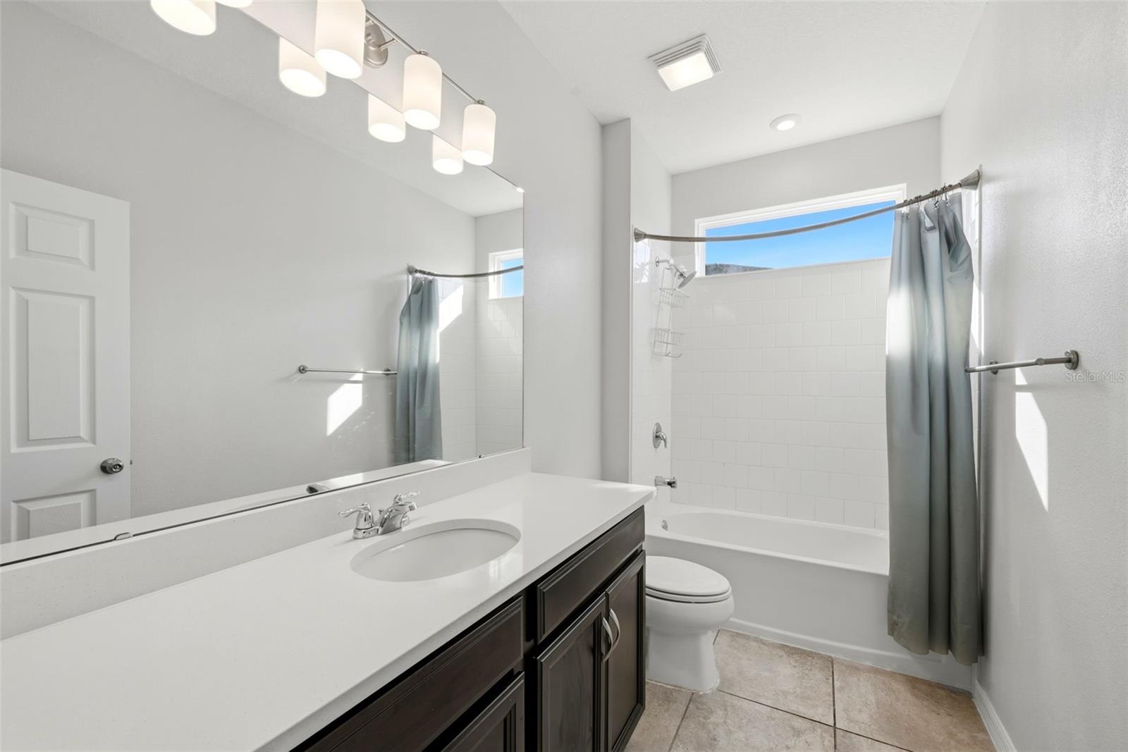 Image 17 of 24 For 16662 Wingspread Loop