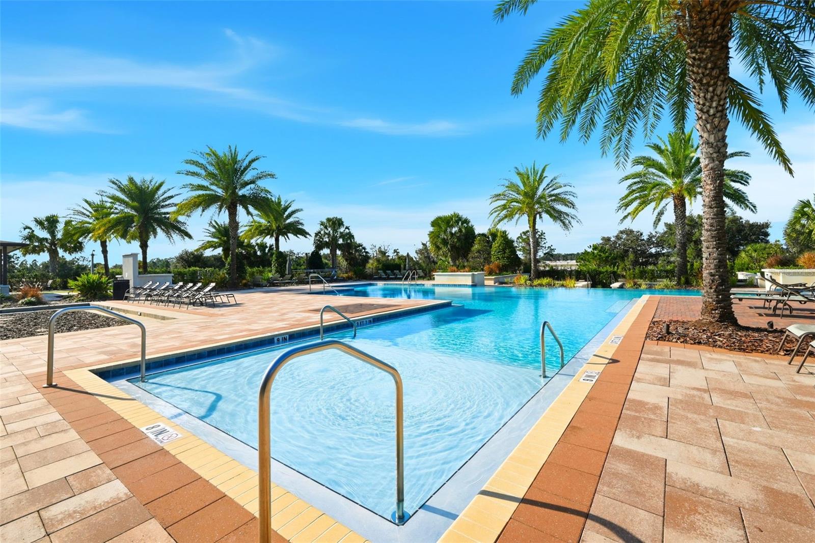 Image 22 of 24 For 16662 Wingspread Loop