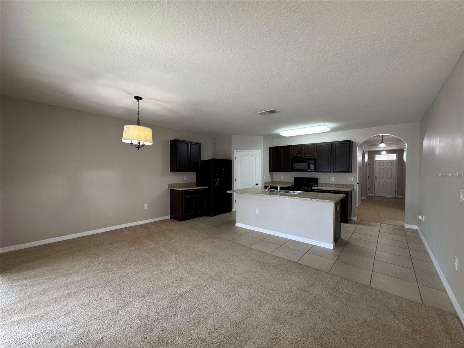 Image 6 of 19 For 560 Lake Cummings Way