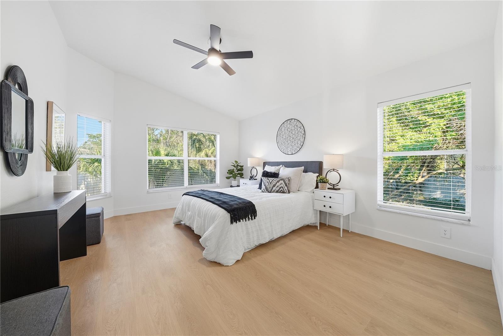 Image 19 of 41 For 1407 Watermill Circle