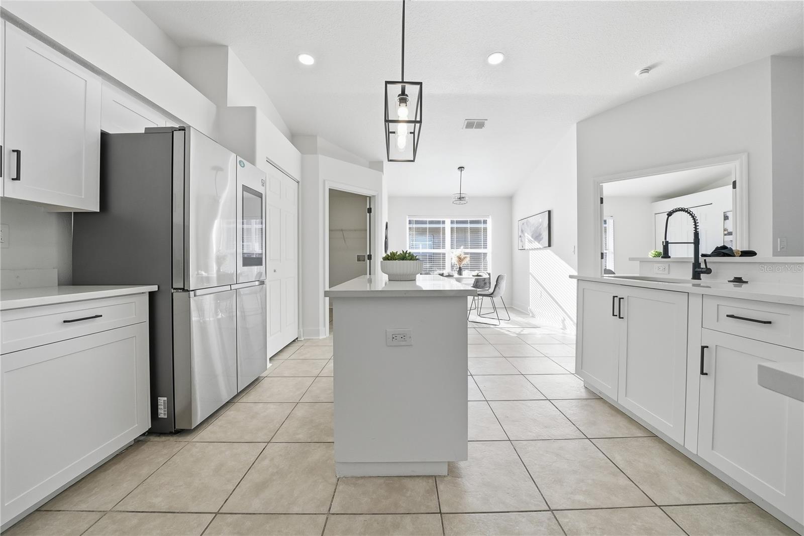 Image 7 of 41 For 1407 Watermill Circle