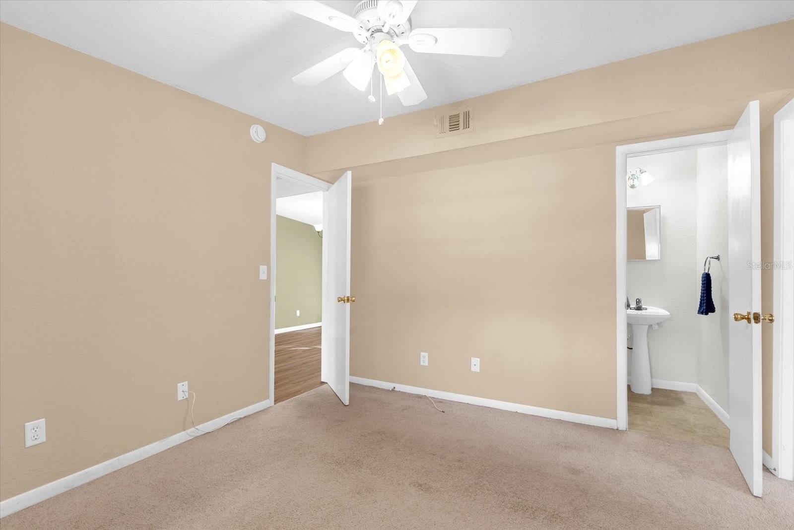 Image 12 of 27 For 115 Mercury Street