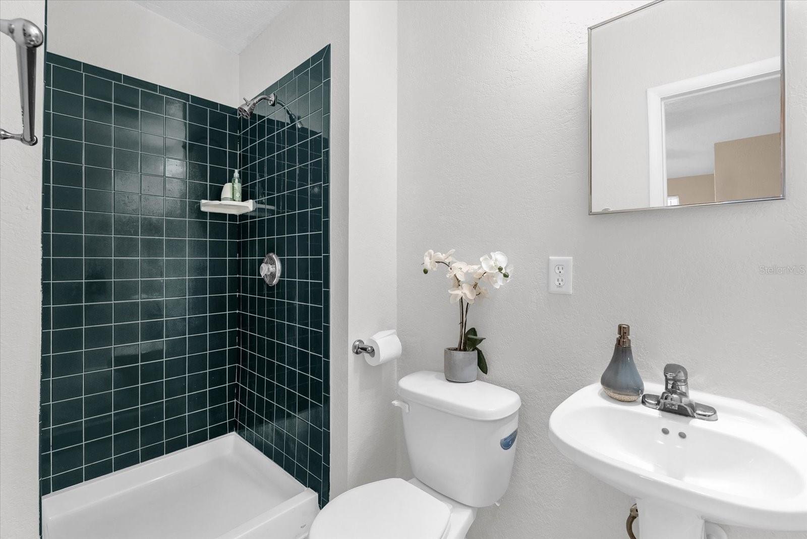 Image 14 of 27 For 115 Mercury Street