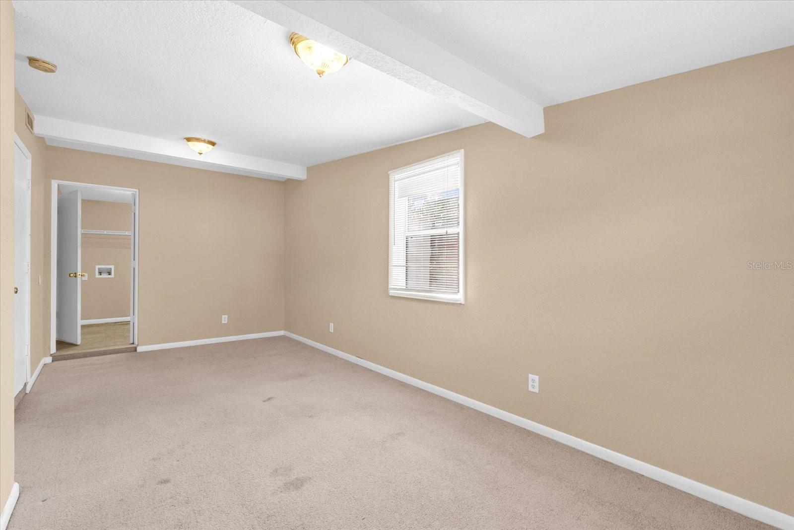 Image 21 of 27 For 115 Mercury Street