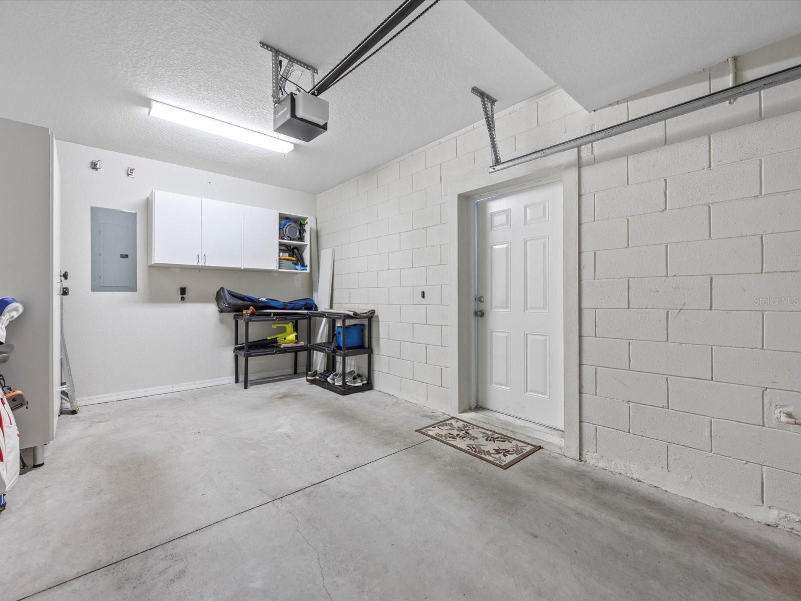 Image 23 of 44 For 8341 Bella Tierra Court