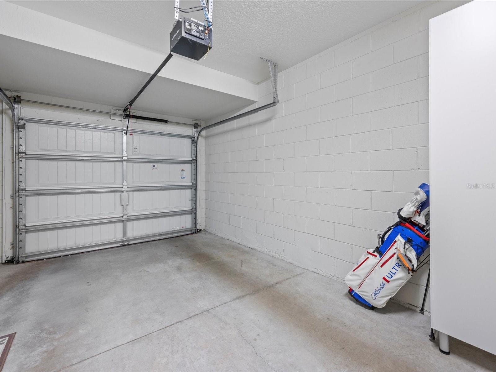 Image 24 of 44 For 8341 Bella Tierra Court