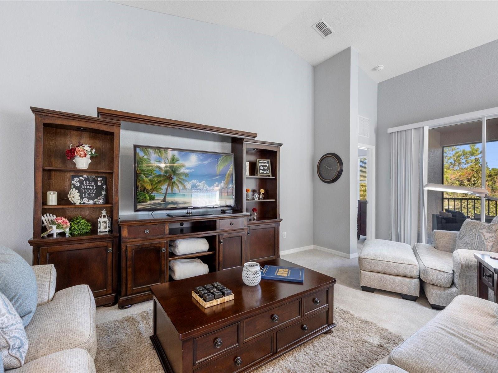 Image 3 of 44 For 8341 Bella Tierra Court