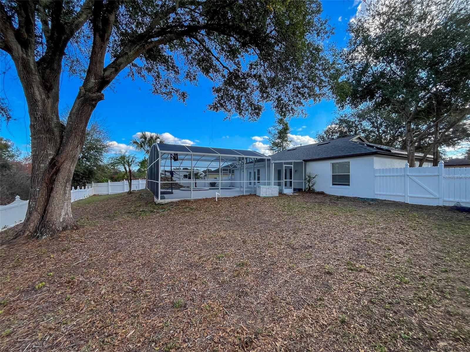 Image 34 of 43 For 15905 Indian Wells Court