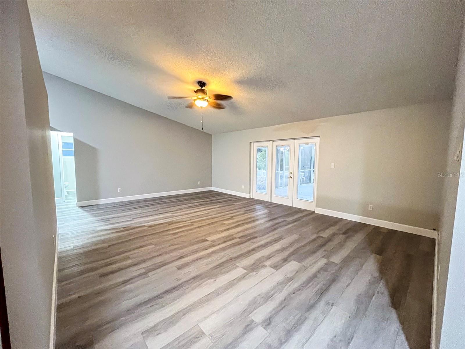 Image 35 of 43 For 15905 Indian Wells Court