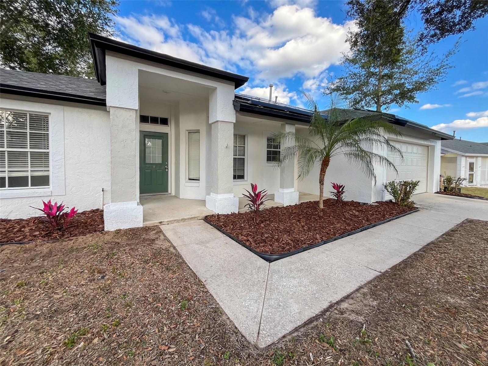 Image 9 of 43 For 15905 Indian Wells Court