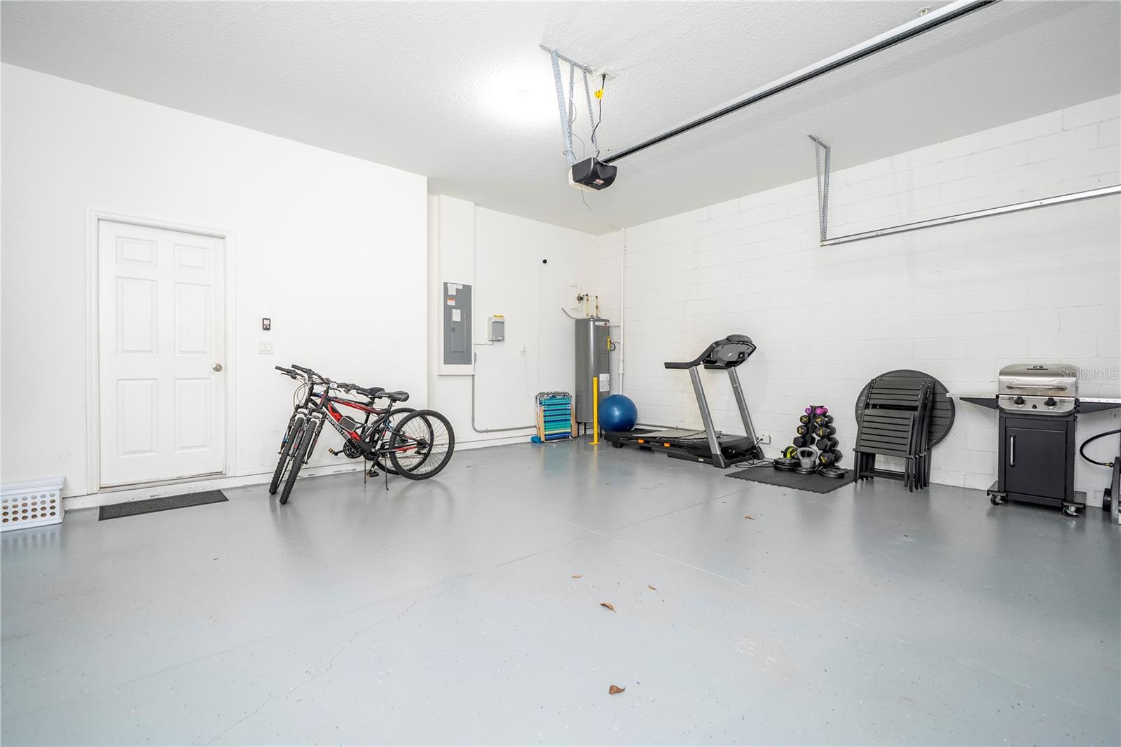 Image 49 of 91 For 8225 Bryce Canyon Avenue