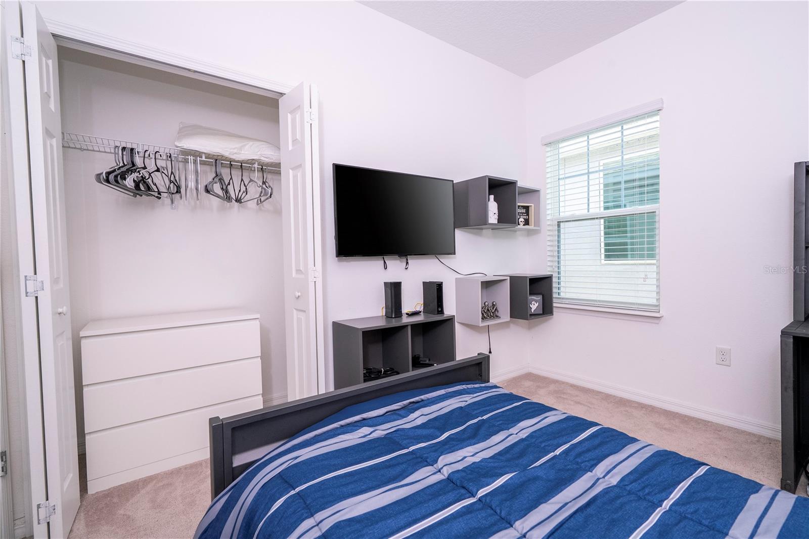 Image 63 of 91 For 8225 Bryce Canyon Avenue