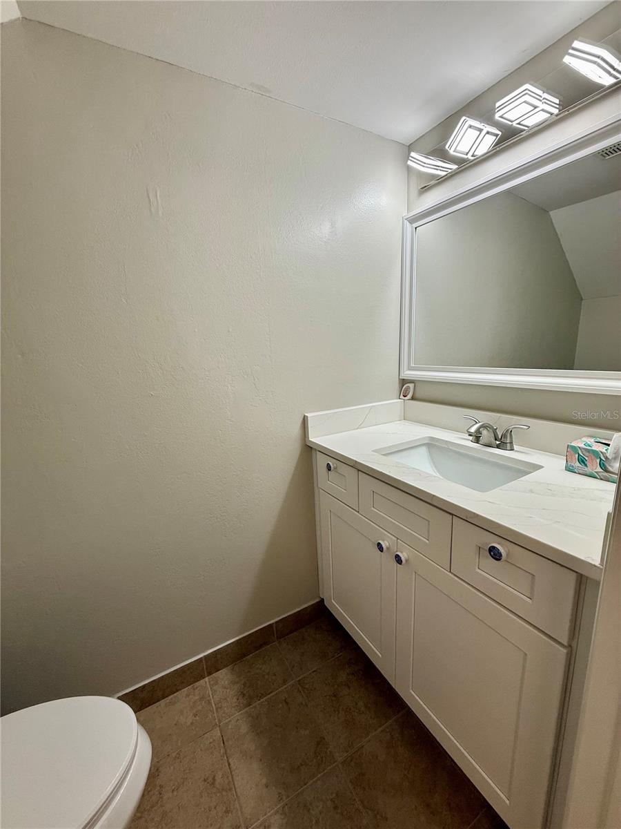 Image 16 of 38 For 1600 Woodland Drive 8206