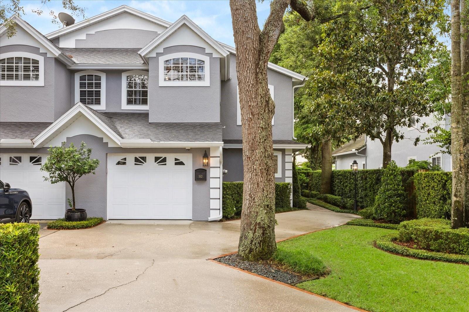 Image 33 of 44 For 512 Clarendon Avenue