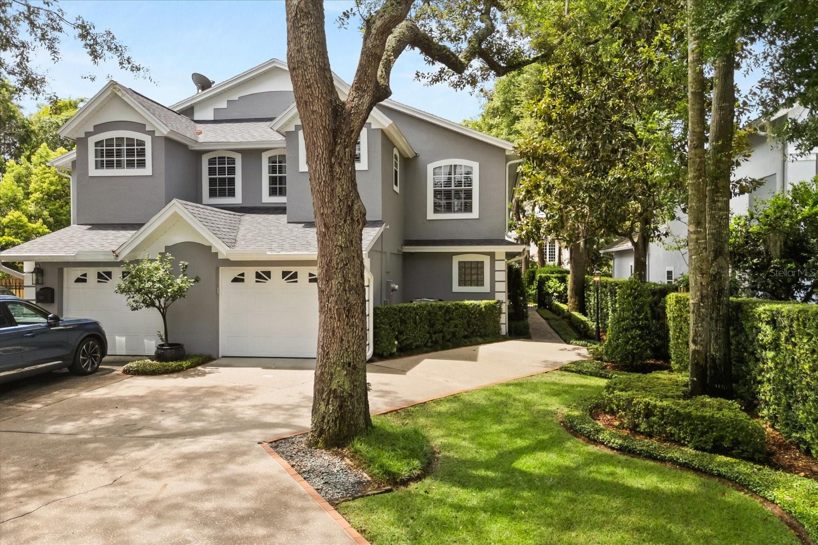 Image 37 of 44 For 512 Clarendon Avenue