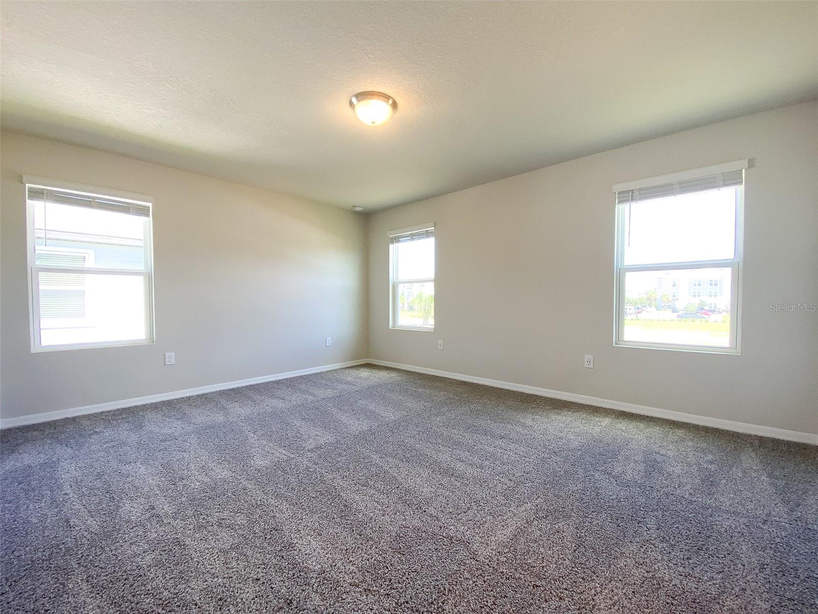 Image 11 of 19 For 755 Legacy Drive