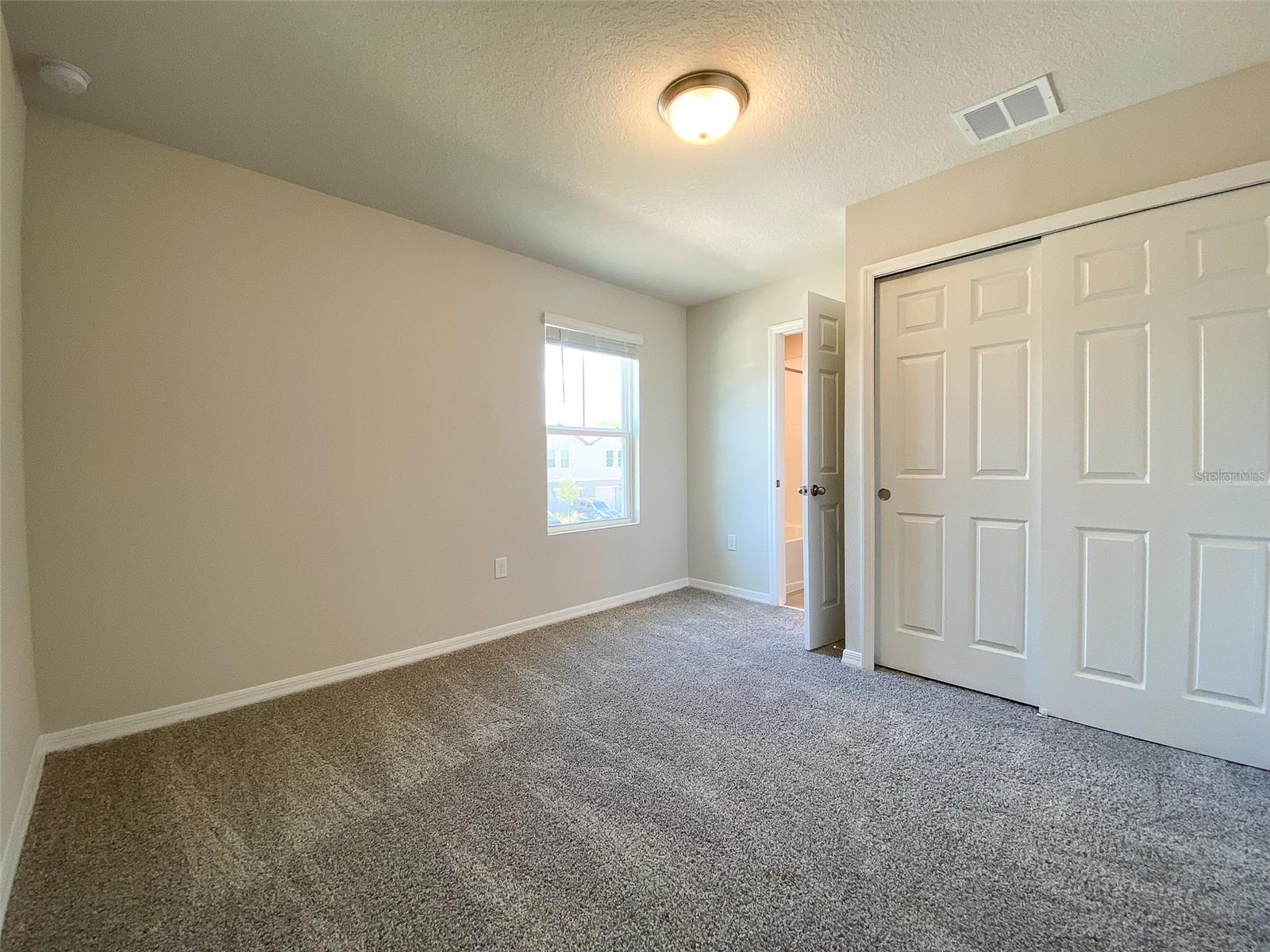 Image 13 of 19 For 755 Legacy Drive