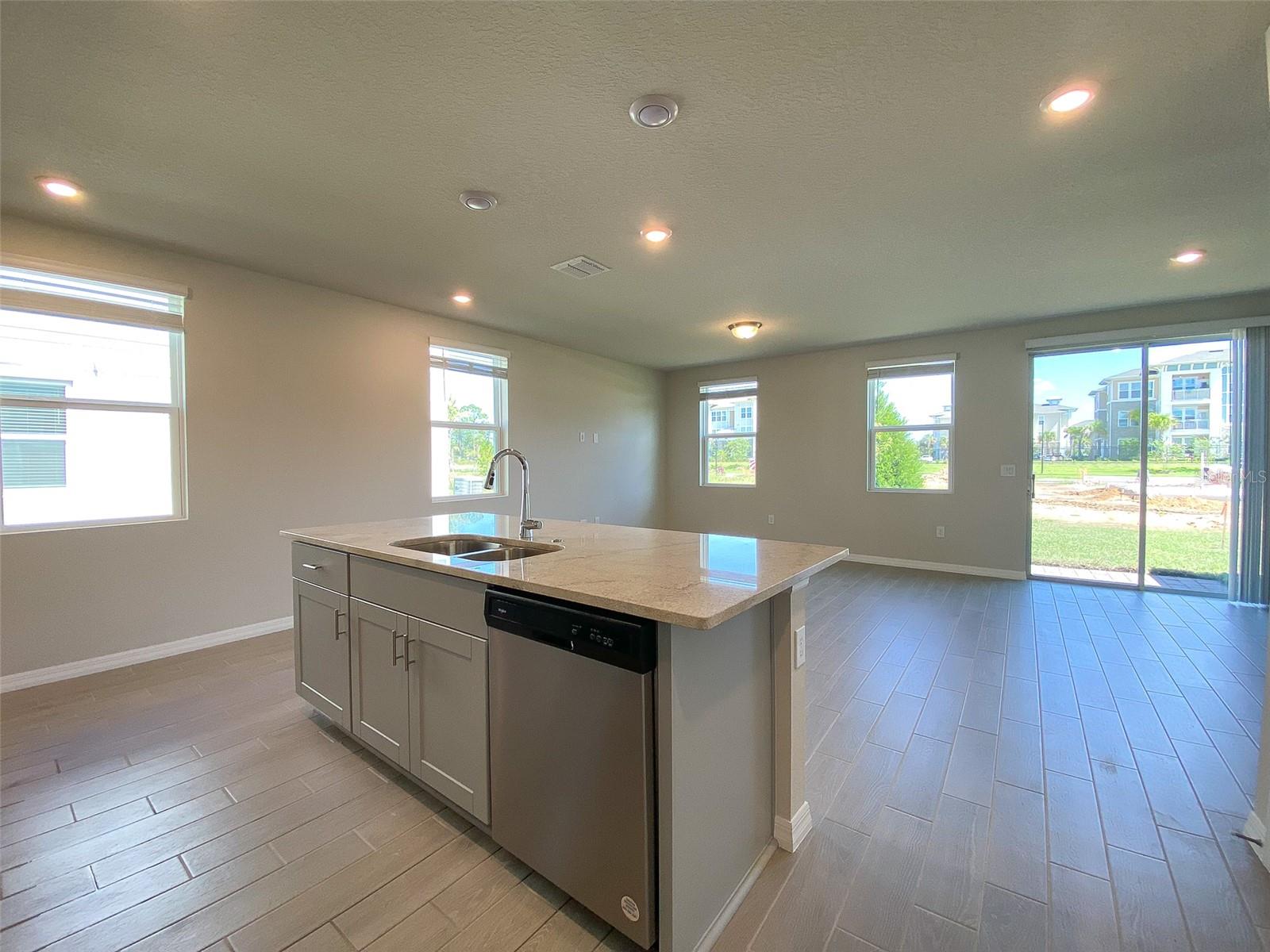 Image 6 of 19 For 755 Legacy Drive