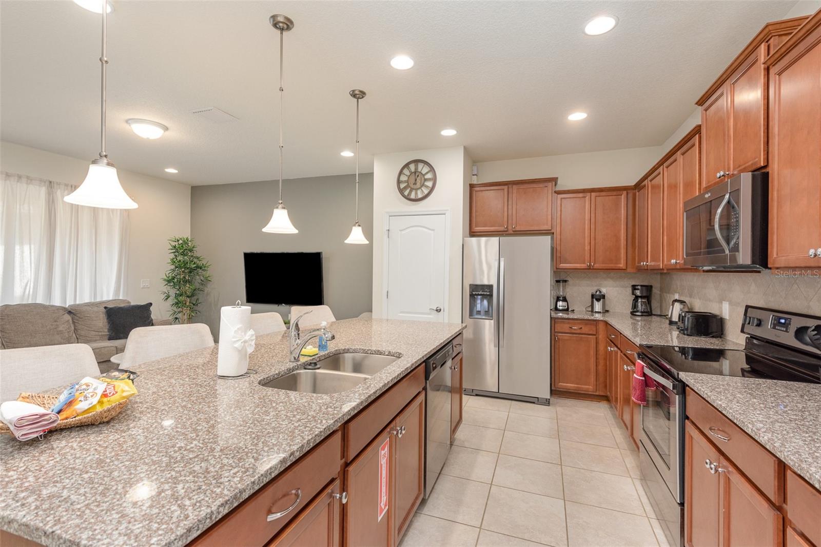 Image 6 of 37 For 9025 Rhodes Street