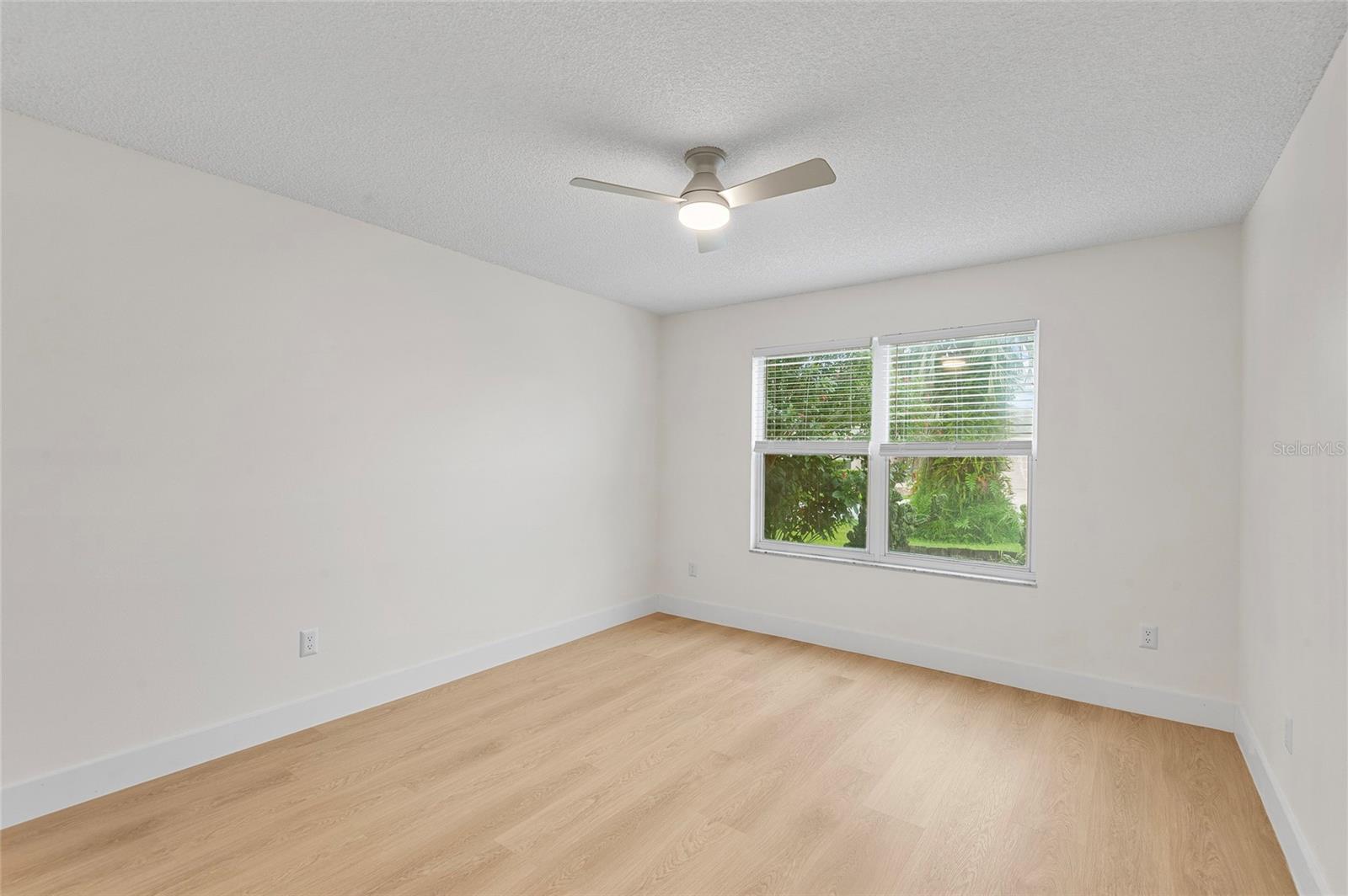 Image 22 of 28 For 17065 79th Mclawren Terrace