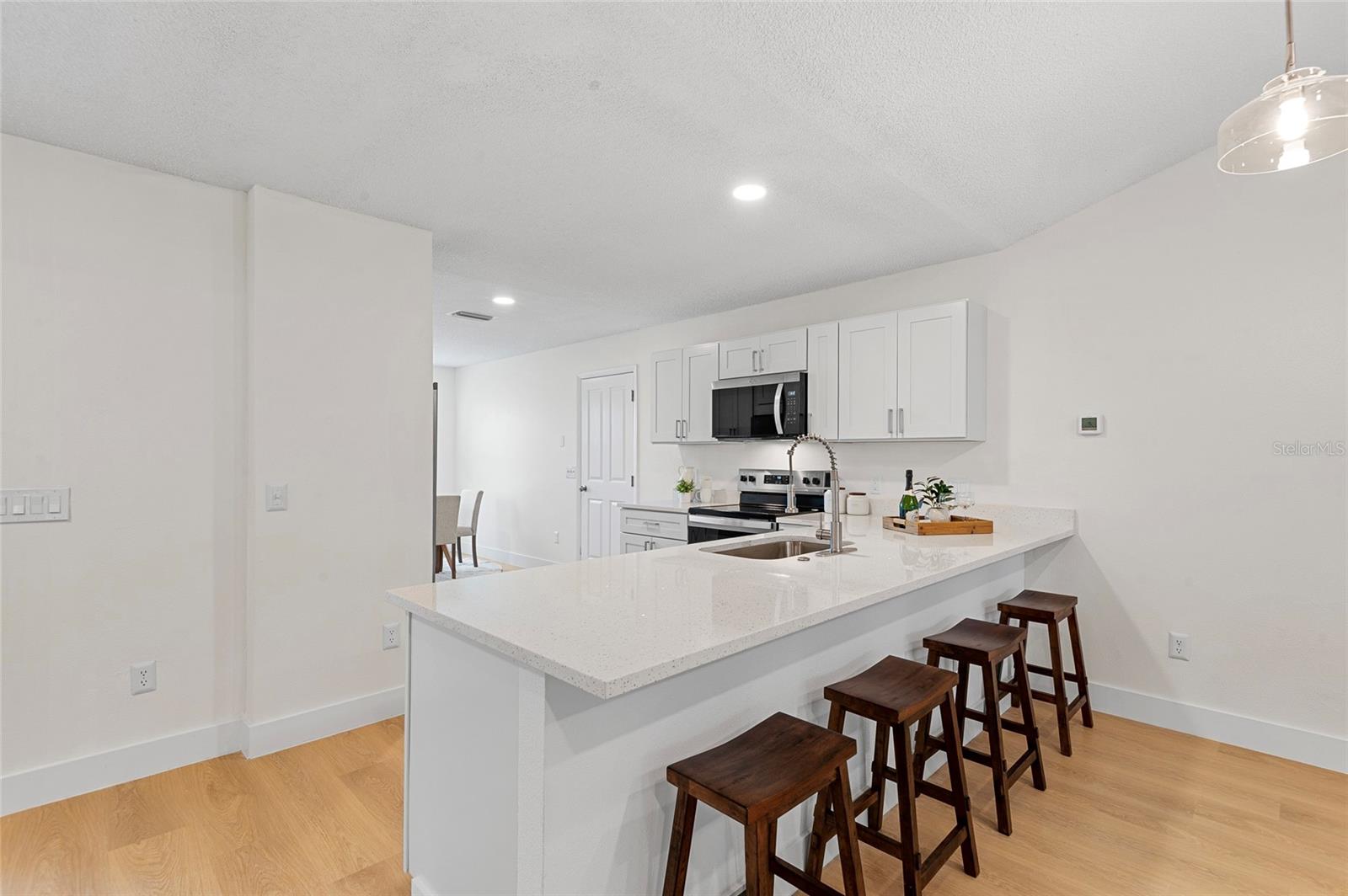 Image 6 of 28 For 17065 79th Mclawren Terrace