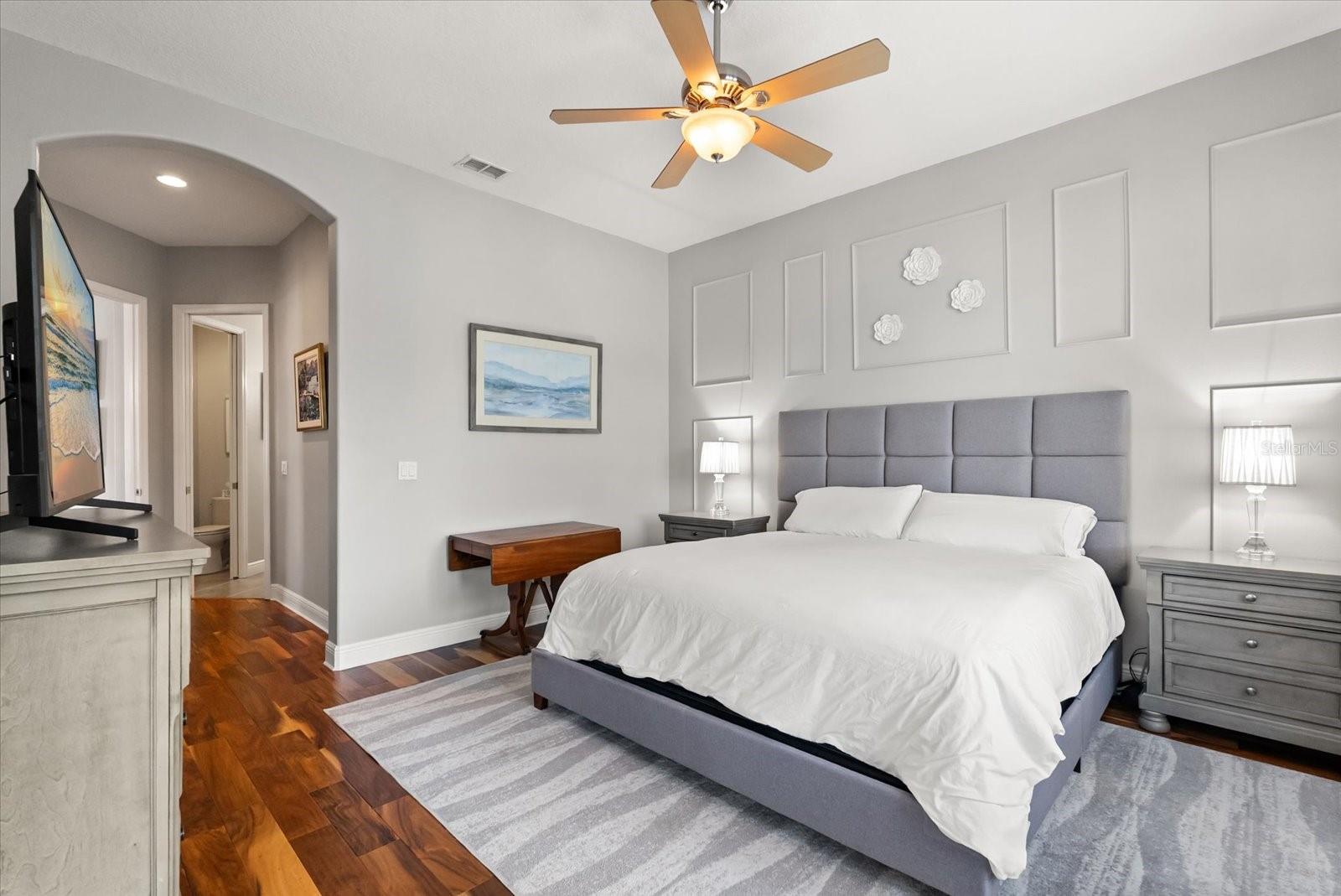 Image 21 of 35 For 112 Lower Lake Court