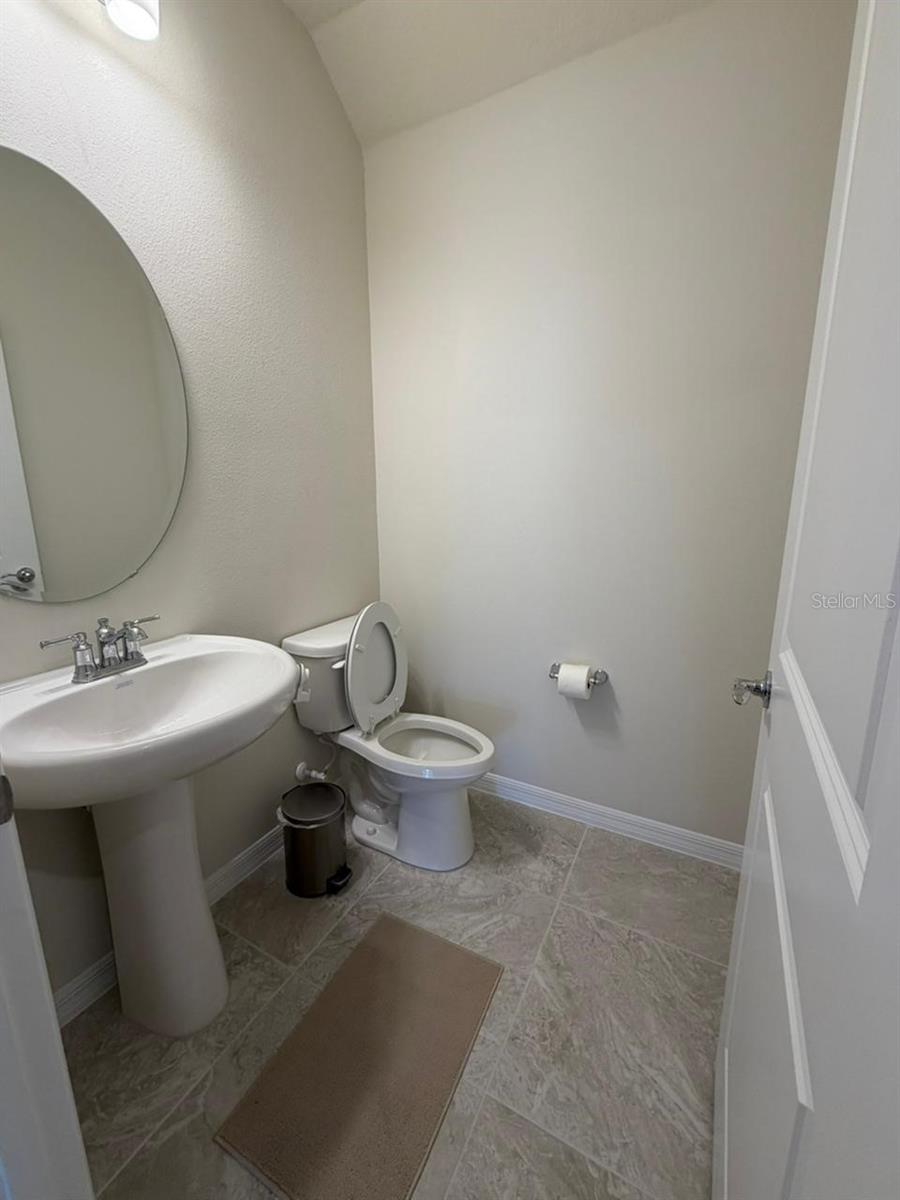 Image 7 of 15 For 6391 Breeze Filled Lane