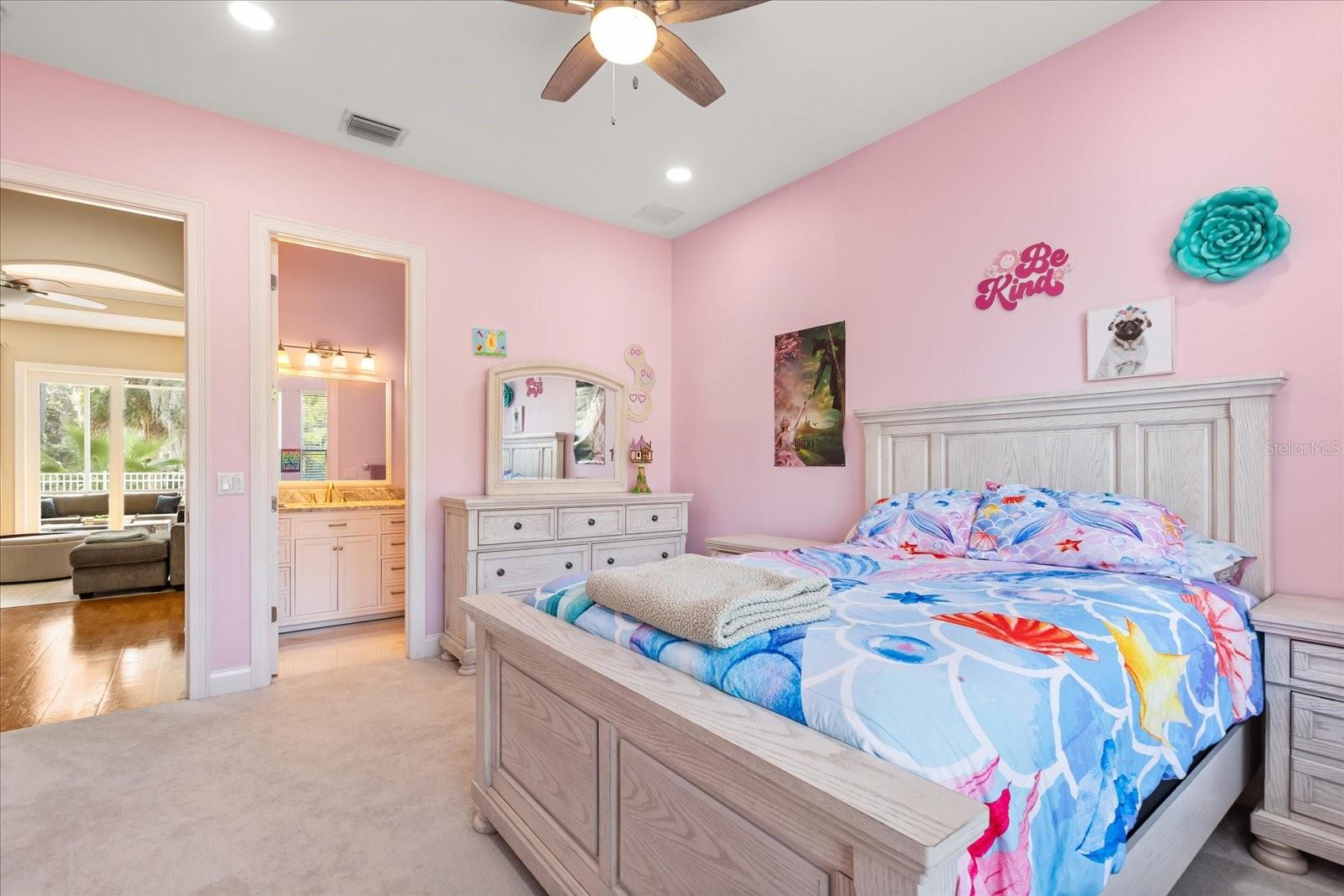 Image 18 of 36 For 516 Sanctuary Golf Place