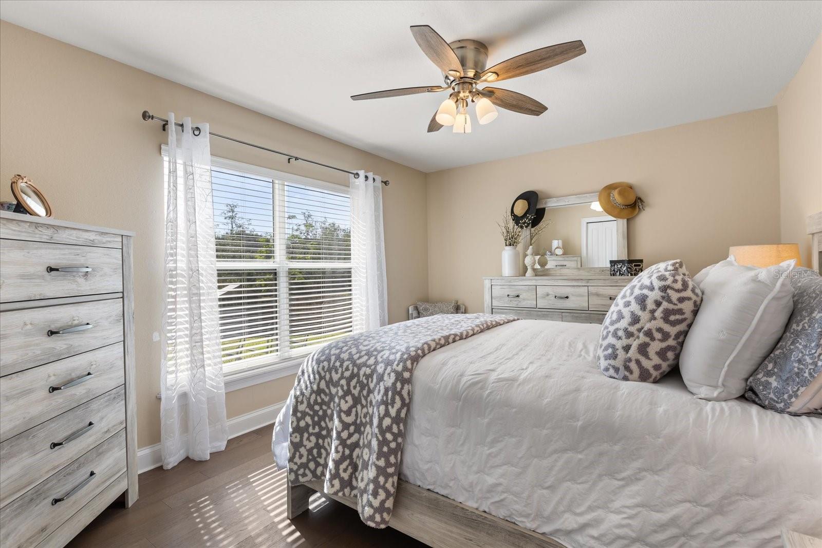 Image 31 of 36 For 516 Sanctuary Golf Place