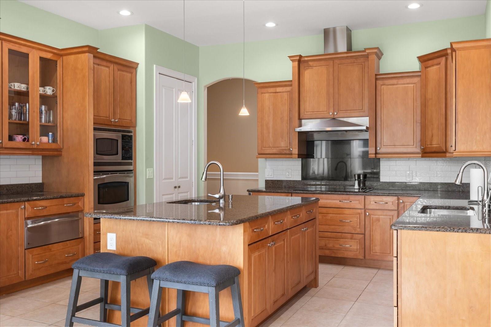 Image 7 of 36 For 516 Sanctuary Golf Place