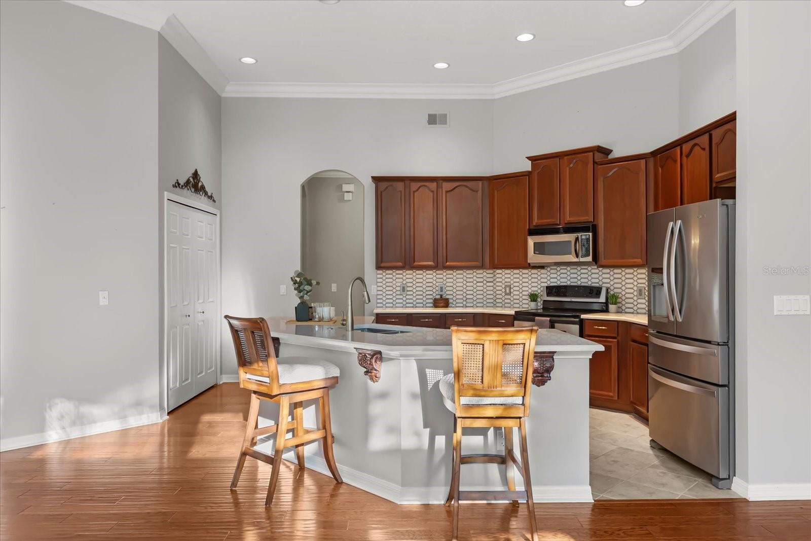 Image 18 of 48 For 5586 Whispering Woods Point