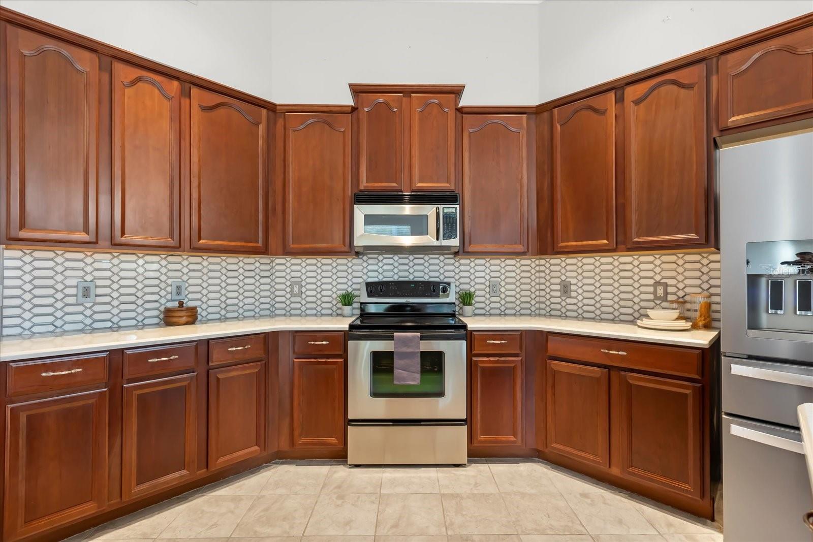 Image 20 of 48 For 5586 Whispering Woods Point