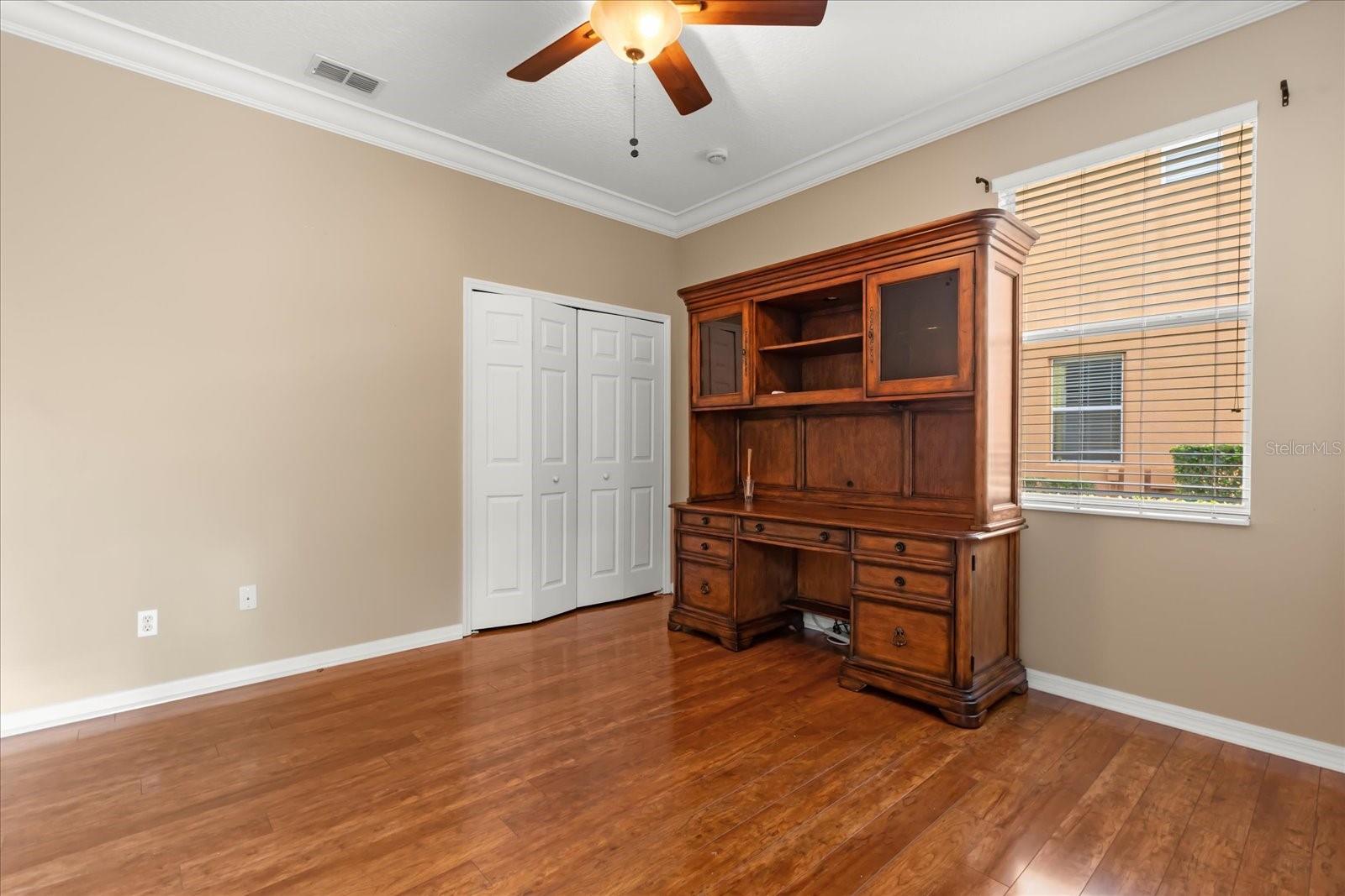 Image 31 of 48 For 5586 Whispering Woods Point