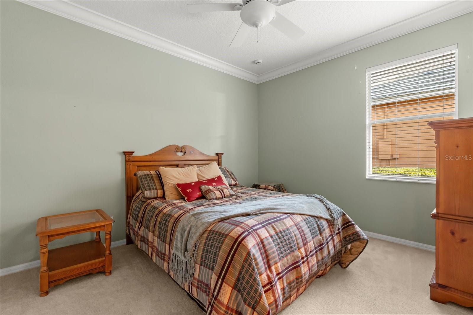 Image 35 of 48 For 5586 Whispering Woods Point