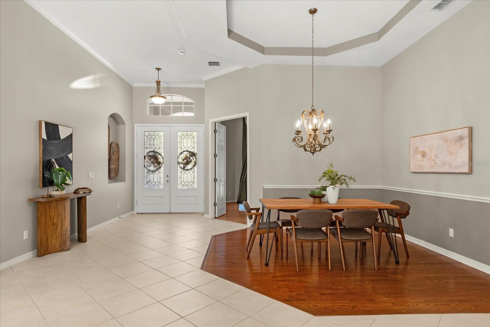 Image 9 of 48 For 5586 Whispering Woods Point