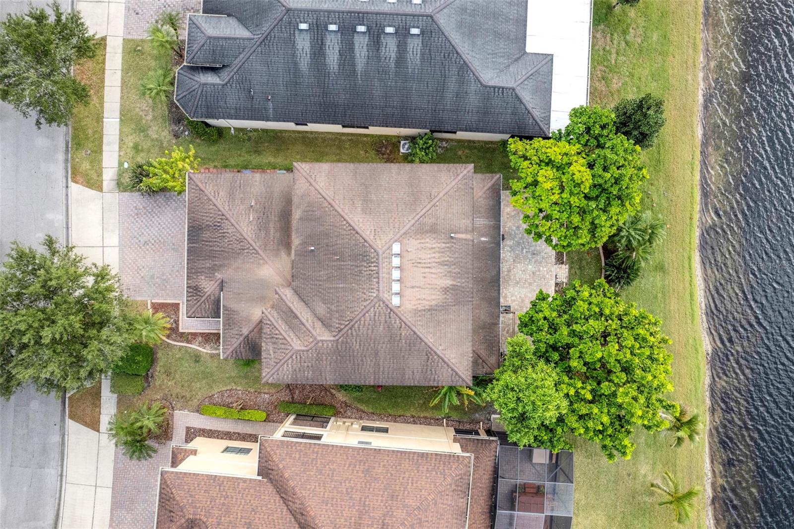 Listing photo id 10 for 10761 Willow Ridge Loop