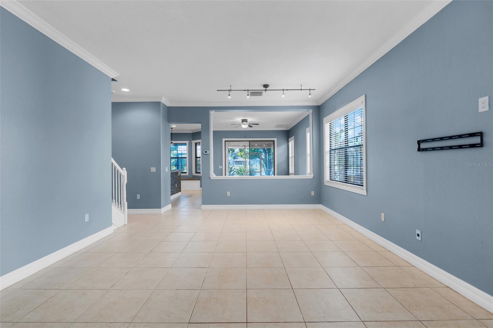 Listing photo id 14 for 10761 Willow Ridge Loop