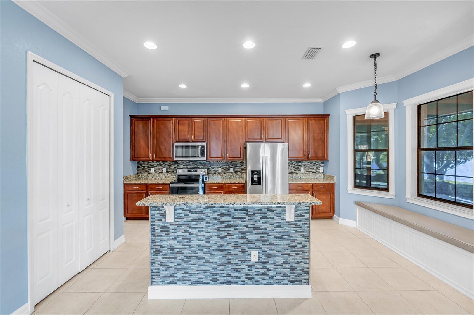 Listing photo id 19 for 10761 Willow Ridge Loop