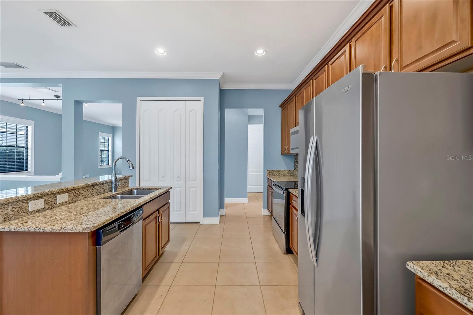 Listing photo id 21 for 10761 Willow Ridge Loop