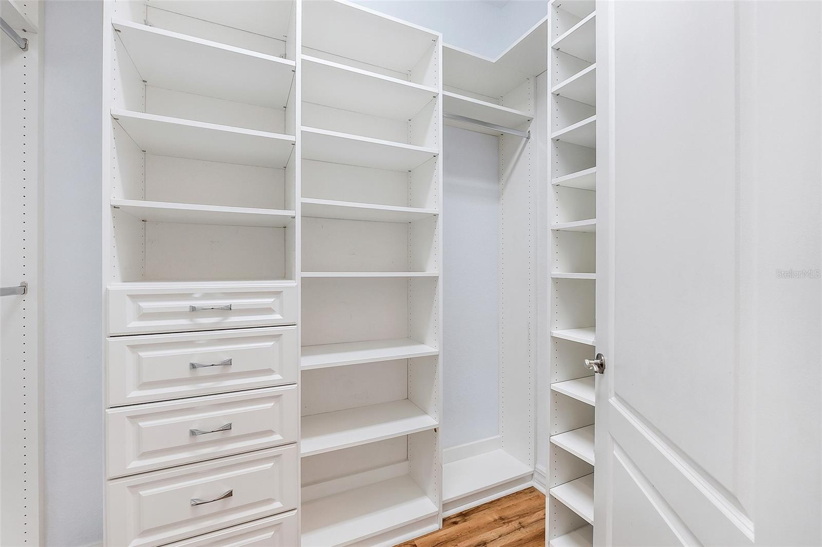 Listing photo id 33 for 10761 Willow Ridge Loop