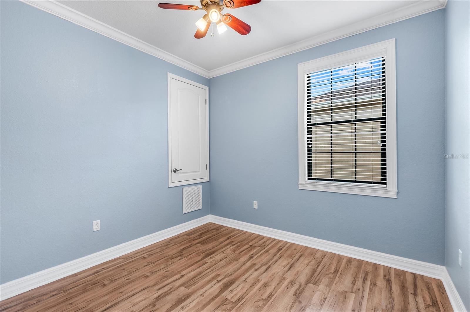 Listing photo id 38 for 10761 Willow Ridge Loop