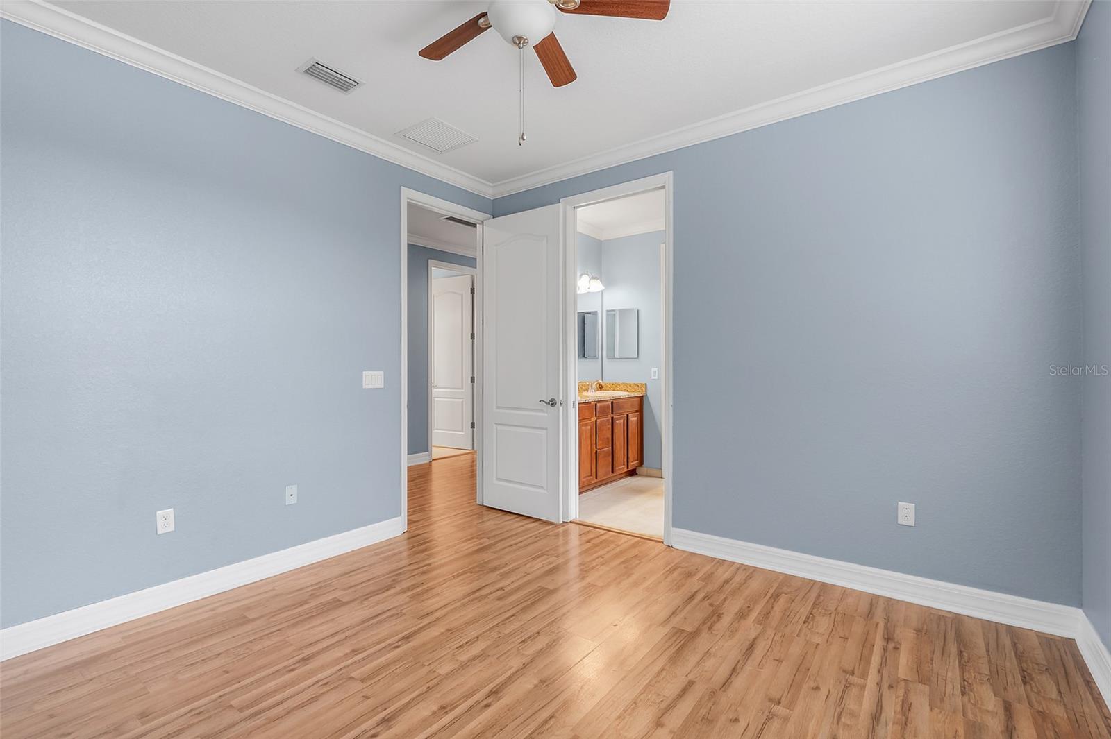 Listing photo id 39 for 10761 Willow Ridge Loop