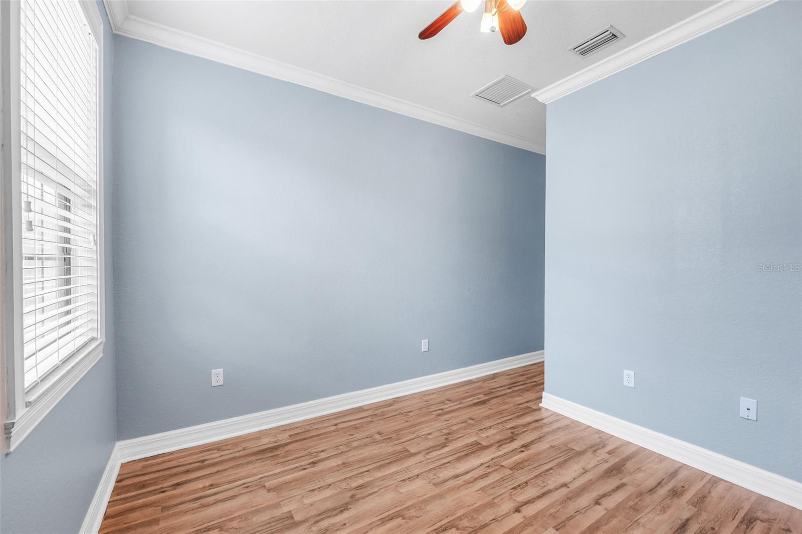 Listing photo id 41 for 10761 Willow Ridge Loop