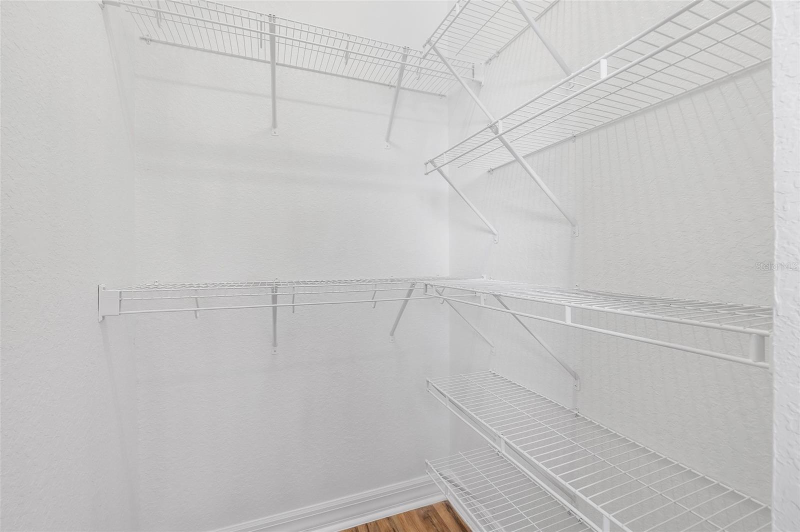 Listing photo id 42 for 10761 Willow Ridge Loop