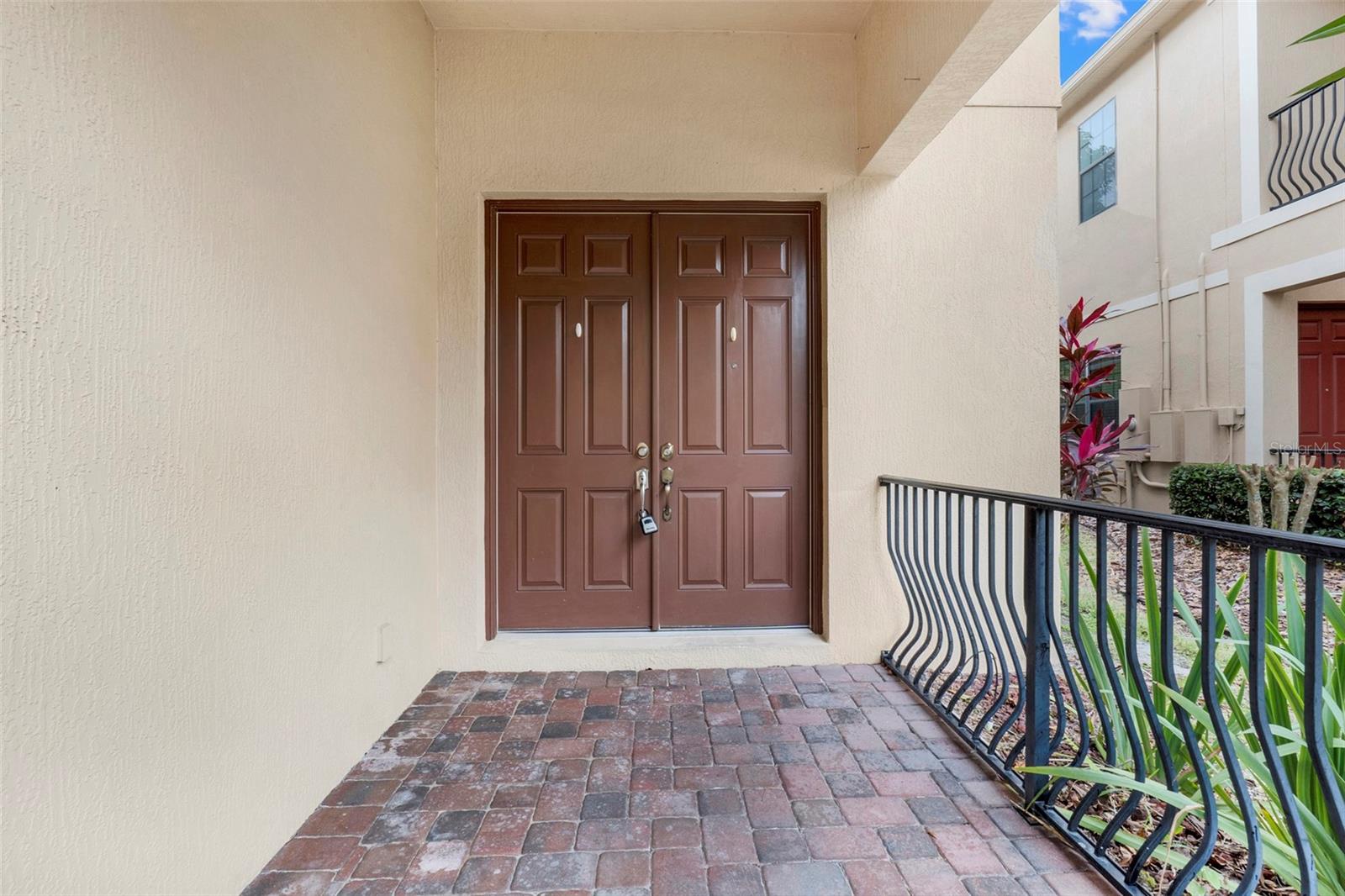 Listing photo id 3 for 10761 Willow Ridge Loop