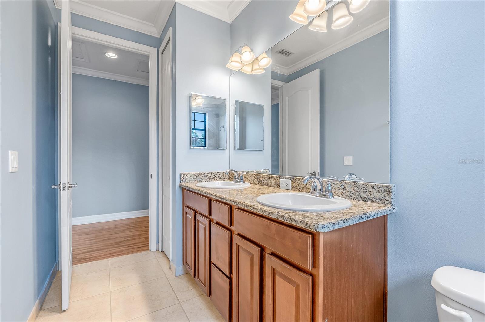 Listing photo id 50 for 10761 Willow Ridge Loop