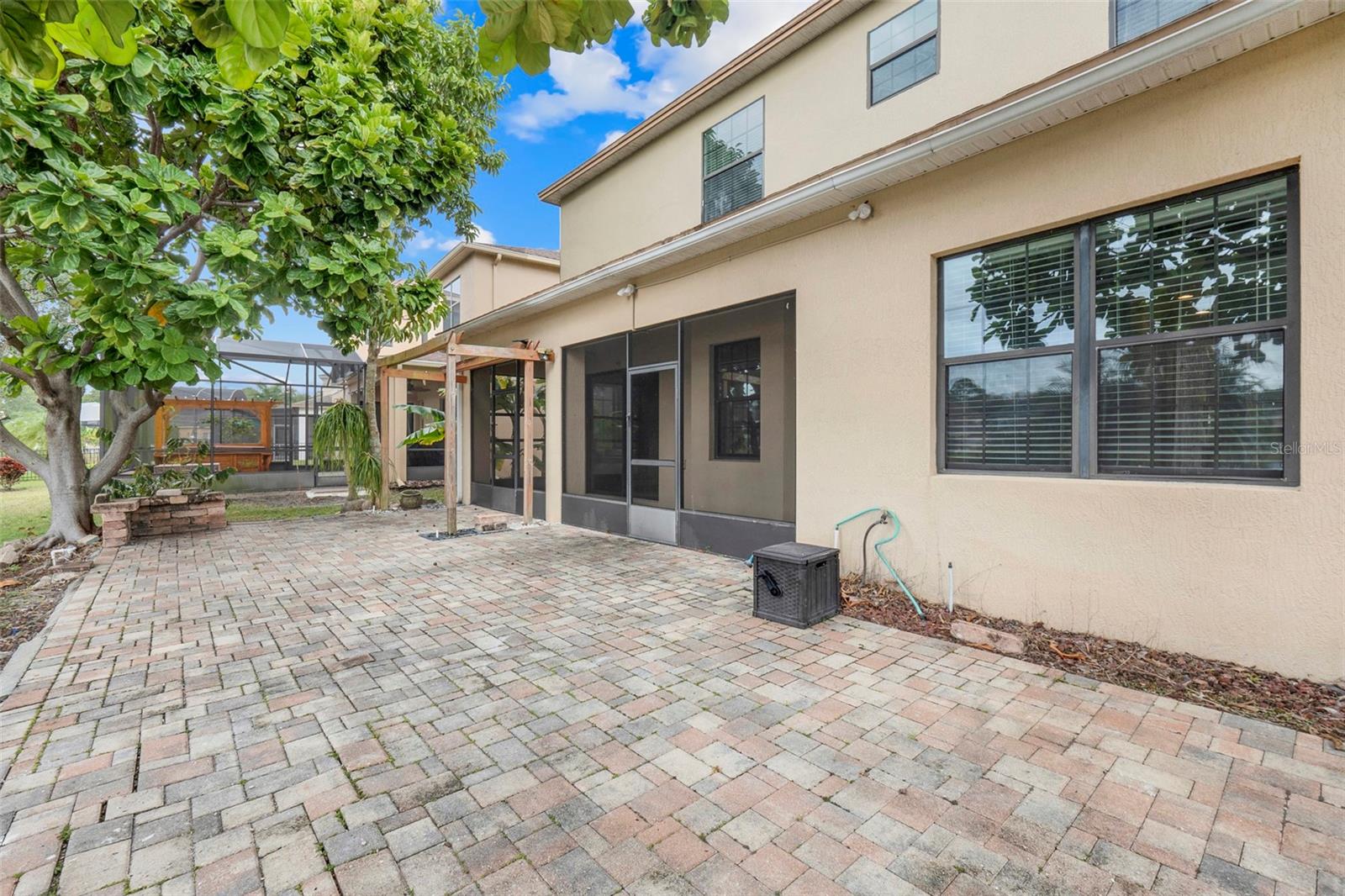 Listing photo id 57 for 10761 Willow Ridge Loop