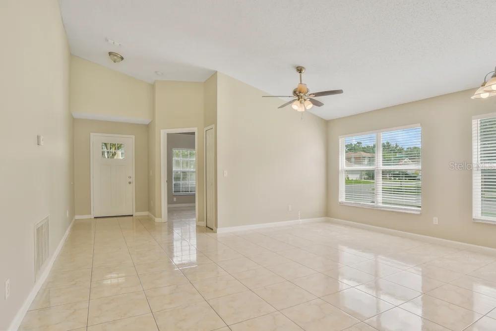 Image 10 of 11 For 6558 Cherry Grove Circle