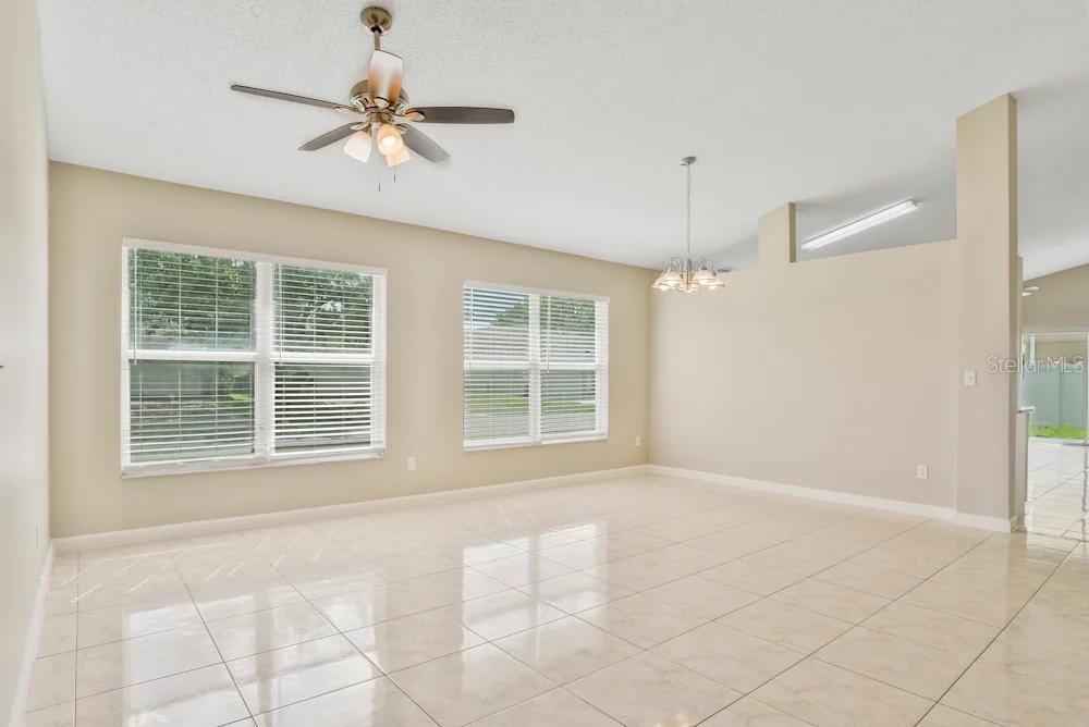 Image 9 of 11 For 6558 Cherry Grove Circle